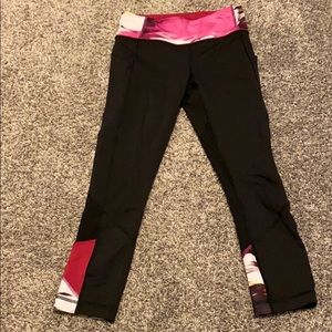 Lululemon pace rival crop size 4